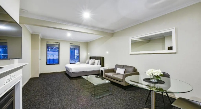Aloha Central Premium Studios, Book Apartment Mount Gambier 