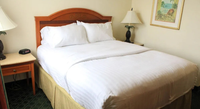 Двухместный номер Standard с видом на бассейн Holiday Inn Port St. Lucie by IHG