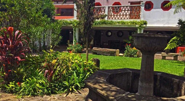 Suite La Chiquita, Book Apartment Hotels in Zacatepeques with Parking, Parking