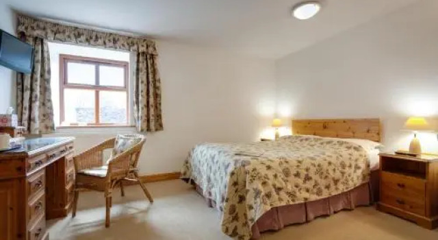 Parr Hall Farm Bed and Breakfast, Book Landbrugsophold Gårdophold i Merseyside, Landbrugsophold
