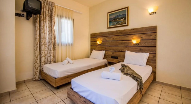 Dias Luxury Studios & Apartments
