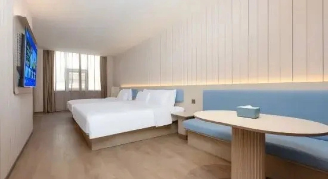 Люкс HanTing Hotel (Hanzhong Nanzheng Avenue Shuhan Daduhui)