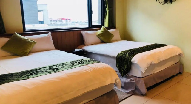 Weiden House, Book Hotel Luodong Yilan County