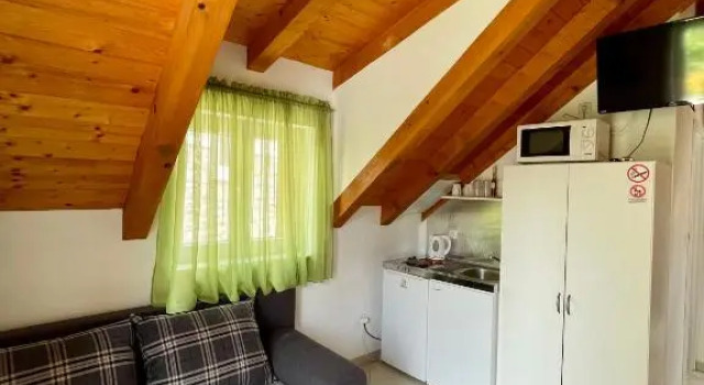 Guesthouse Kresic, Prenota Hotel Splitska 
