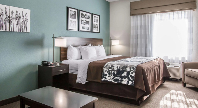 Doppel Suite Sleep Inn & Suites