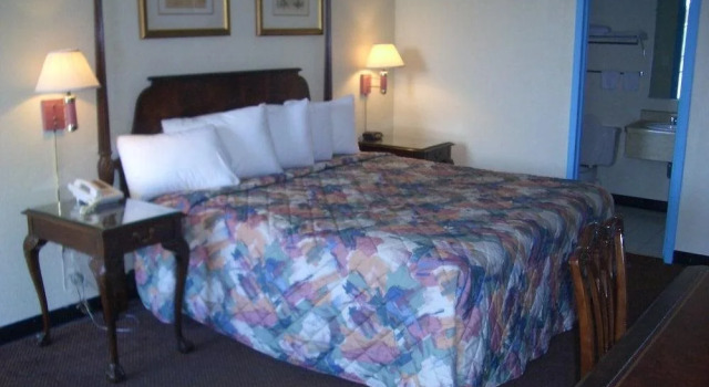 Regency Inn of Naperville, 予約 ホテル ネイパービル シカゴ