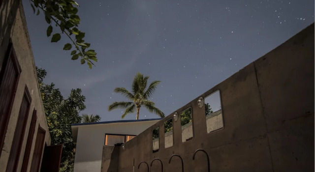 Todos Santos Hostel super fast and stable satellite wifi, Забронировать Хостел Недорогие отели Тодос-Сантос, недорого