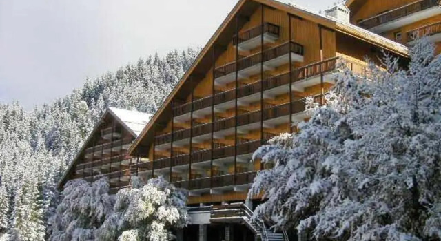 Appartement Méribel, 3 pièces, 8 personnes - FR-1-180-150, Prenota Appartamento Hotel a Alvernia con parcheggio, Parcheggio