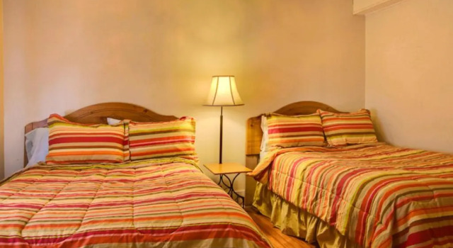 Люкс с 2 комнатами Suites on Main