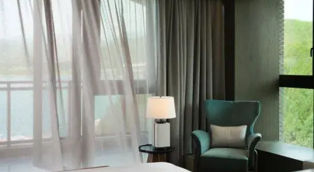 Люкс Presidential Qihu Hotel