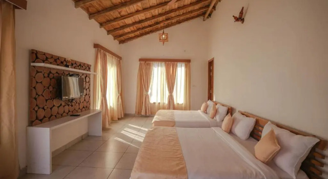 KK Jungle View Resort - Jim Corbett, Rezerwuj Ośrodek wypoczynkowy Hotele w Kotabagh z basenem, Basen