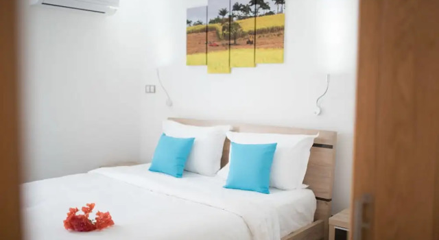 Семейный номер Standard с балконом Toparadis Guest House