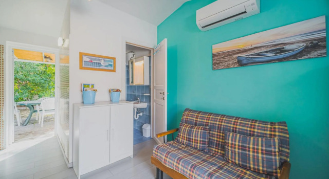 Casa Pareti 30 meters from the sea with parking space-CASA SUL MARE A PARETI, Book Hotel Capoliveri Elba