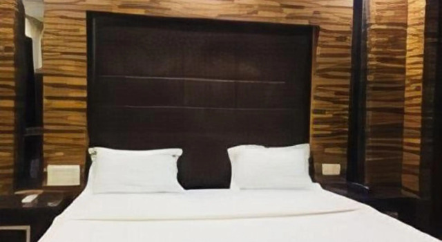 Hotel Ashoka Grand