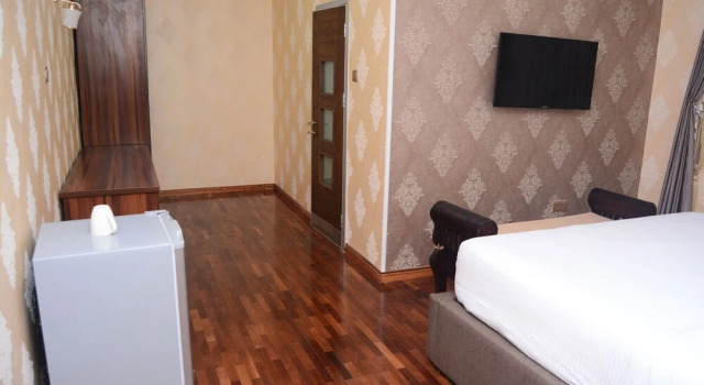 MAHOGANY HOTEL AND SUITES, Prenota Hotel Hotel a Ibadan con colazione, Colazione