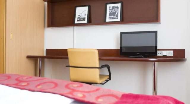 Номер Standard Hotel Atrium