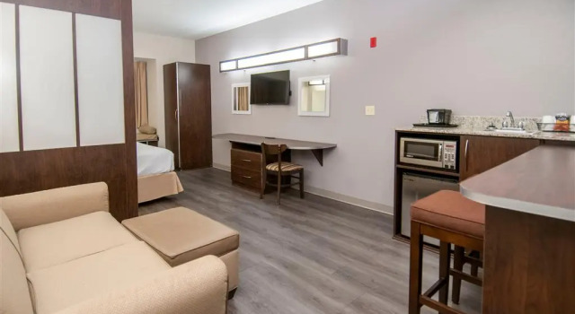 Microtel Inn & Suites by Wyndham Pearl River/Slidell, Забронировать Отель «постель и завтрак» Слайделл Луизиана