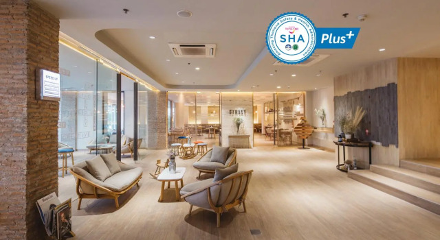Номер Superior Clef Hotel Bangkok