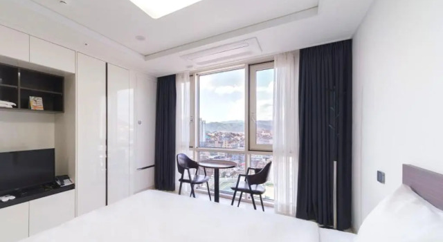 Номер Deluxe The Venezia Suite Hotel
