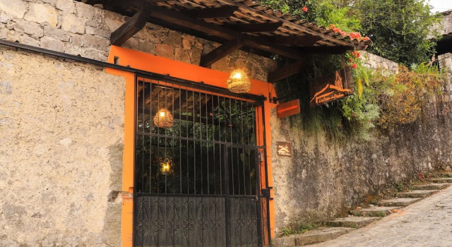 La Casa de Piedra By Rotamundos, Rezervovat Hotel Hotely v Cuetzalan del Progreso s parkováním, Parkování