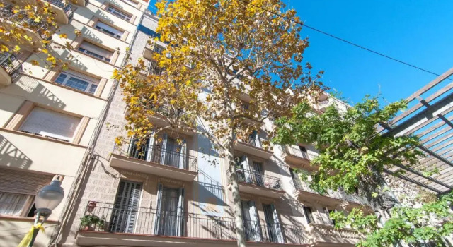 FridaysFlats, Sagrado Silencio - 3 BDR right by Sagrada Familia