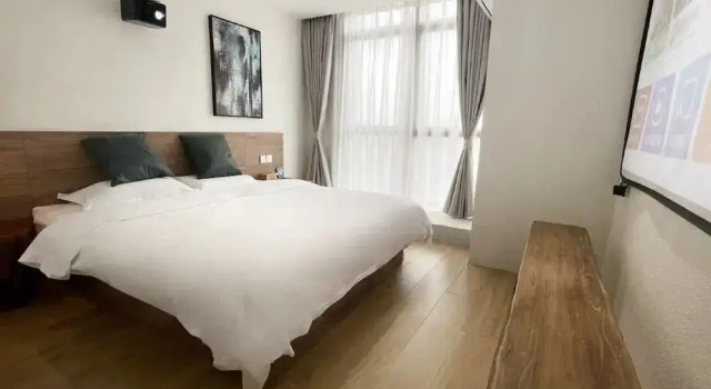 Двухместный номер Comfort с видом на город Chenshe Hotel Xiaonanmen Morning Market