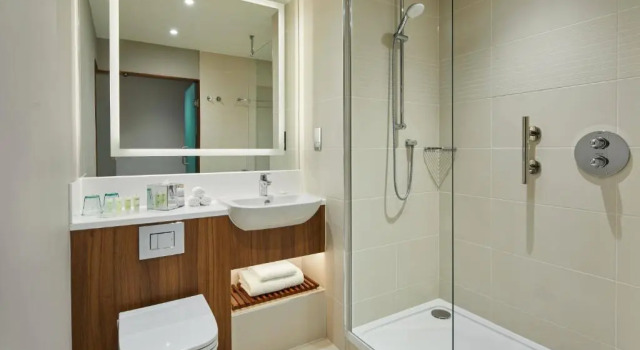 Номер Standard Courtyard by Marriott London Heathrow Airport