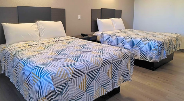 Четырёхместный номер Standard Motel 6 Wichita KS South I35