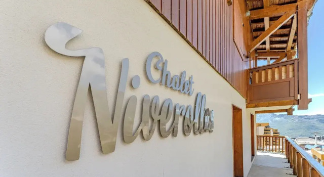 Chalet Niverolles, Забронировать Шале Виллы Овернь-Рона-Альпы, Вилла