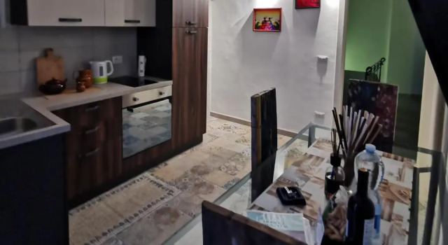 Апартаменты Whiteflower Apartments
