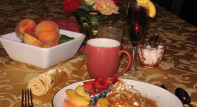 Whispering Pines Bed and Breakfast, Book Hotel 3-stjernede hoteller i Nebraska, 3*