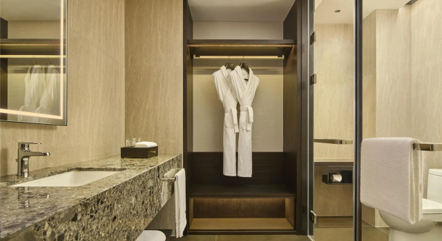 Luksusowy dwuosobowy suite Doubletree By Hilton Changsha Tianxin