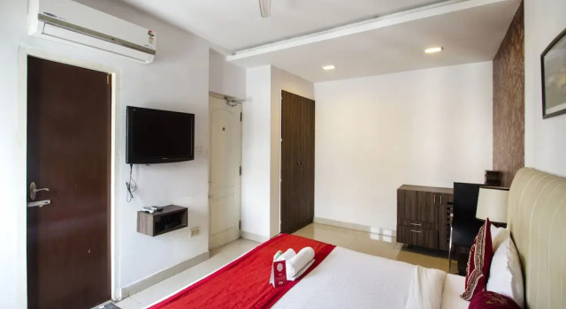 OYO 7495 Manikonda, Rezerwuj Hotel Gachibowli 