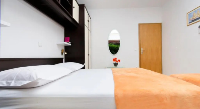 Апартаменты с 2 комнатами MG Ravlic Apartments
