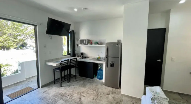 Lavish Studio w Balcony Downtown 4, Prenota Appartamento Isla Mujeres Quintana Roo