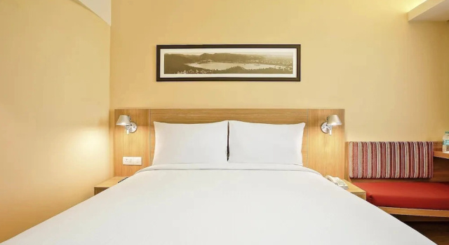 Номер Superior ibis Bengaluru City Centre - An Accor Brand