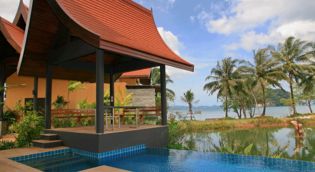 Вилла Deluxe с 3 комнатами Tha Lane Bay Villas