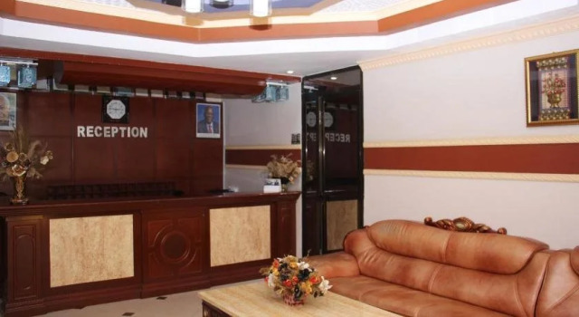 Lenana Hotel