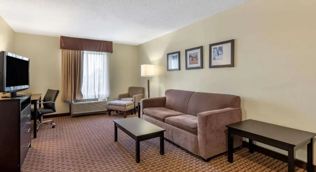 Двухместный люкс Standard Comfort Inn & Suites Warsaw near US-30