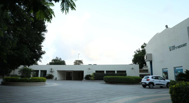 Neel's City Resort, Varaa Lomakeskus Lomahotellit kohteessa Gujarat, Lomakeskus