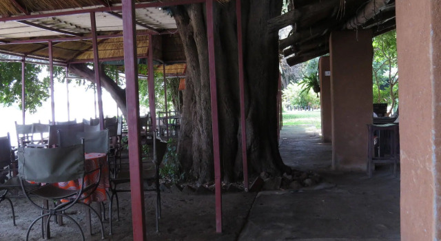 Croc Valley Camp, Book Hotel Mpika 