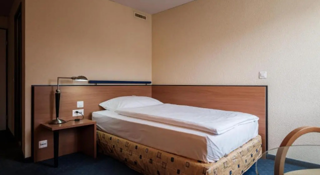 Одноместный номер Economy с видом на город Hotel Engel - Self-Check-in