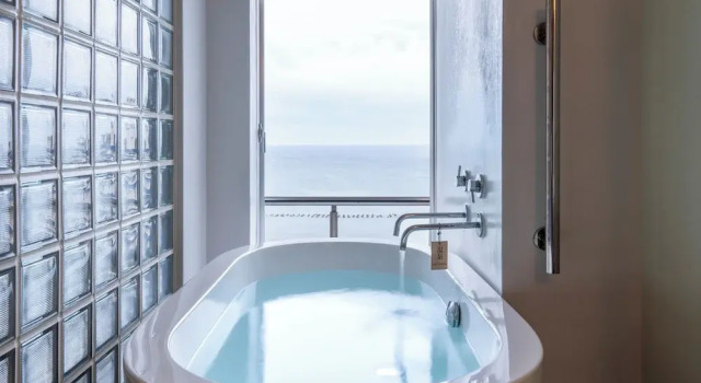 Номер Standard с видом на воду Kameya Hotel