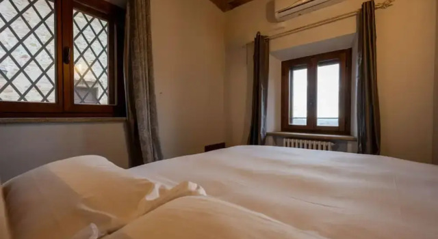 Tuscan Palace - Petit Apartment