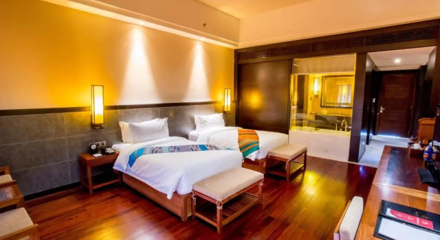 Двухместный номер Superior с видом на реку Landmark Mekong Riverside Hotel