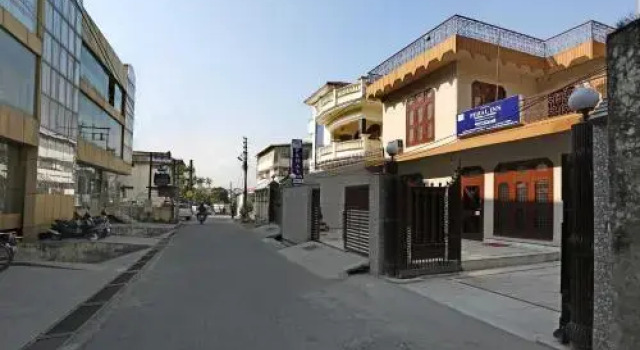 Pehal Inn, Rezervovat Hotel Déhrádún Uttarakhand