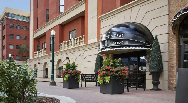 Union Bank Inn, Rezerwuj Hotel Northwest Edmonton Edmonton, w pobliżu Edmonton Symphony
