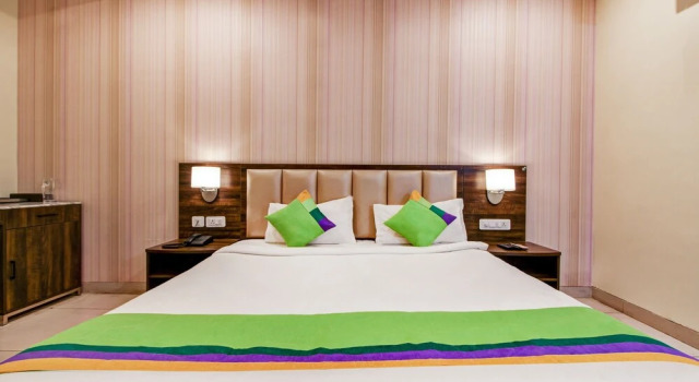 Treebo Trend Sindhura Grand, Rezerwuj Hotel Surūrnagar 