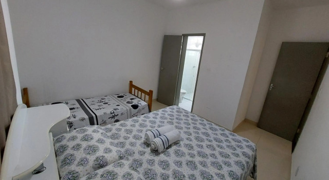 Apto na Praia de Atalaia a 100 metros da Passarela do Caranguejo, Varaa Hotelli Hotellit Sergipe uima-altaalla, Uima-allas