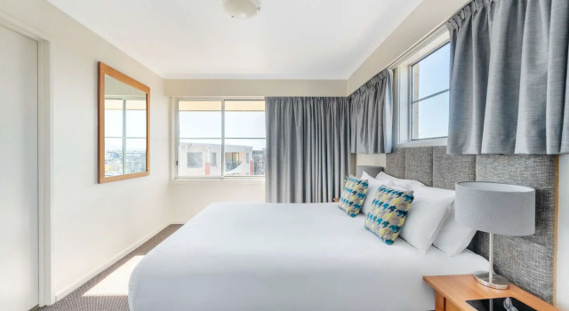 Апартаменты с 2 комнатами Mantra on Northbourne